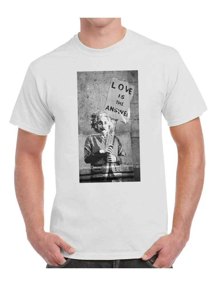 T-shirt of Einstein Love is the answer