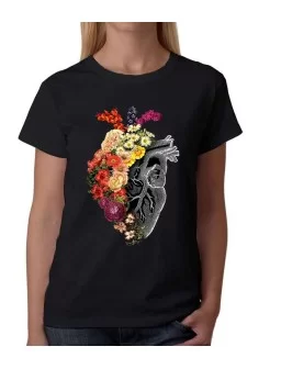 T-shirt of heart with flowers