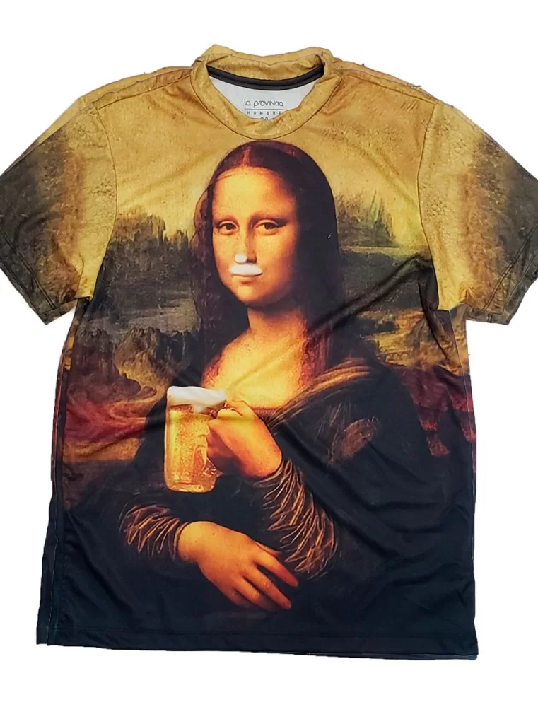 T-shirt of monalisa drinking beer